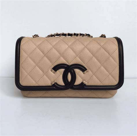 chanel filigree flap measurements|Chanel CC filigree flap: spring.